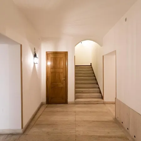 Centro Monti Romantico Boutique *