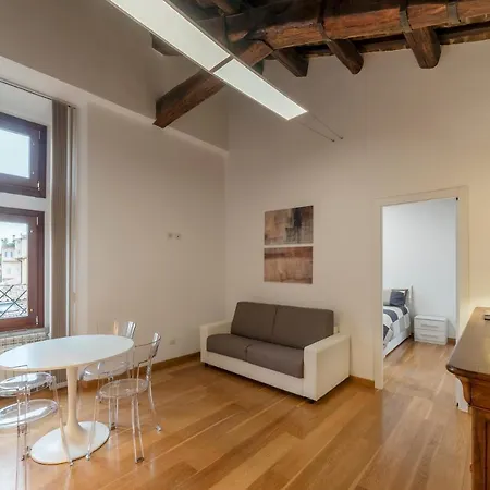 Palazzo Altieri Penthouse Apartment Rome