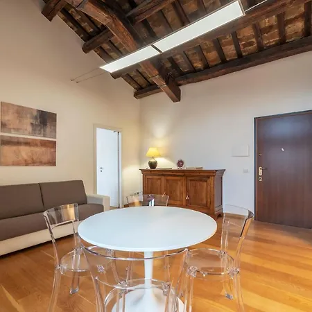 Palazzo Altieri Penthouse *