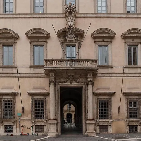 Apartment Palazzo Altieri Penthouse Rome