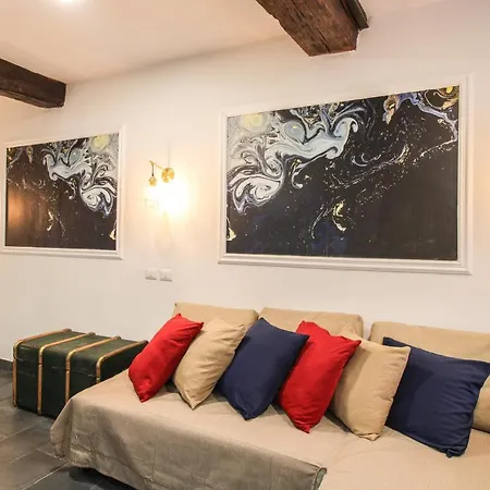 Apartment Charming Large - 3 Bedroom In Trastevere Rome