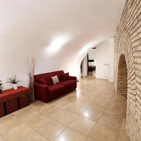 Easy Holidays - In Selci Colosseo Apartment Rome