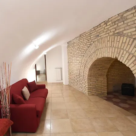 Easy Holidays - In Selci Colosseo Apartment Rome