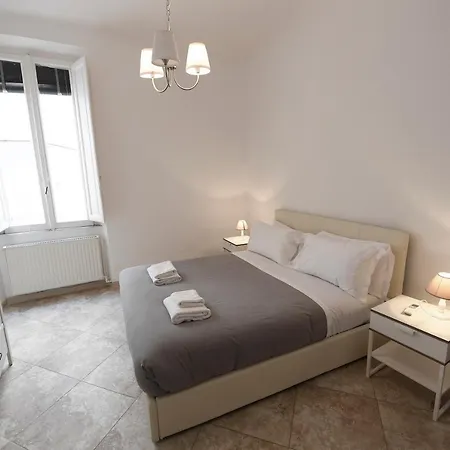 Easy Holidays - In Selci Colosseo