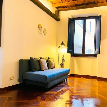 Apartment Trevi Fountain Stylish *