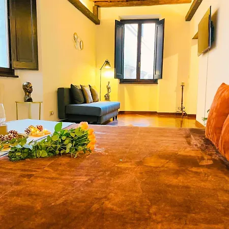 Trevi Fountain Stylish Apartment Rome