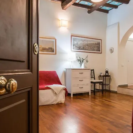 Colosseum Townhouse Apartment Rome
