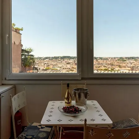 Prince's Spagna Apartment