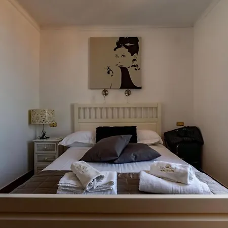 Prince's Spagna Apartment