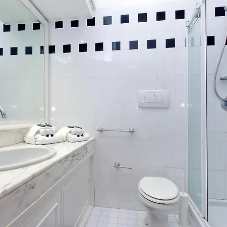 Apartment Frezza Rome
