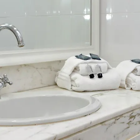 Apartment Frezza Rome
