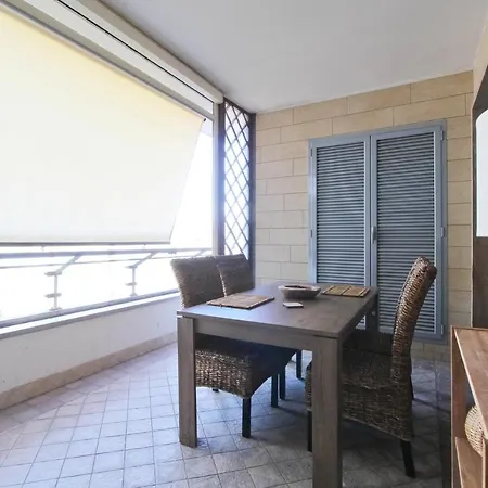 Cozy Terrace Close To Eataly And Metro Piramide Apartment *