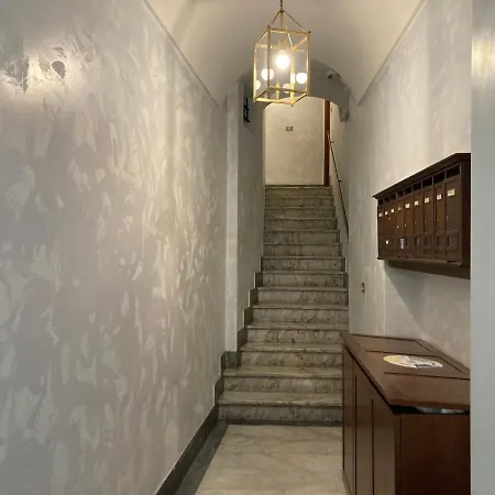 Maison Vivalda In Piazza Navona * Rome