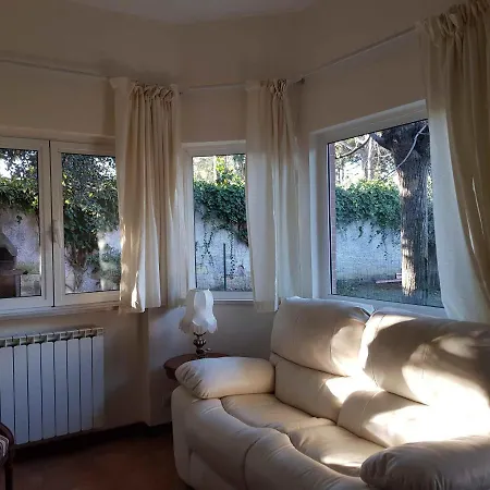 Holiday home Casa Di Monica E Mauro Rome