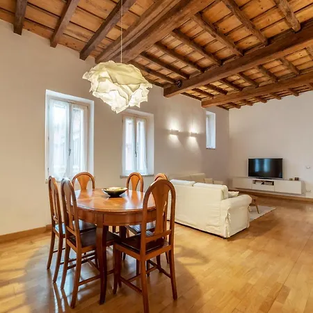 Pantheon Luxury Apartment * Rome