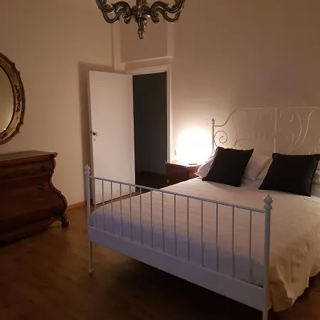 Casa Di Monica E Mauro Rome