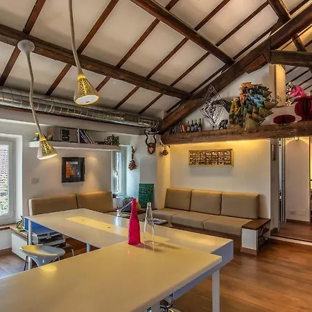Trastevere Romantic House Apartment Rome
