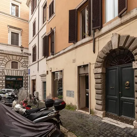 Apartment Pantheon Luxury Apartment Rome