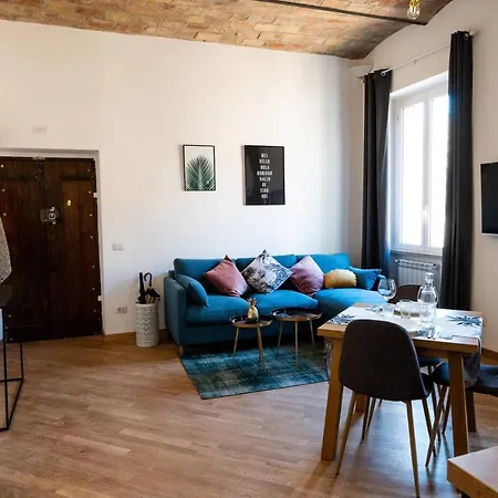 La Polveriera, Eleganti E Luminosi Vicino Al Colosseo Apartment