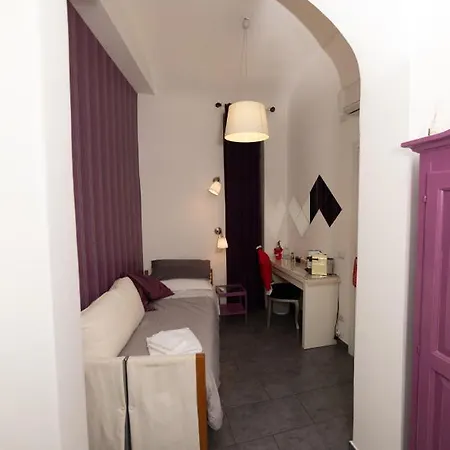 Cento Passi Dal Vaticano Bed & Breakfast 3*