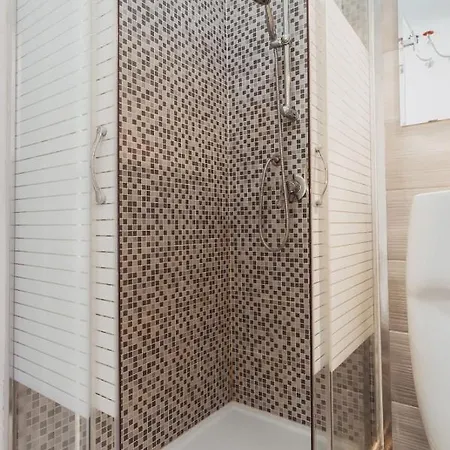 Rhome Trevi 2