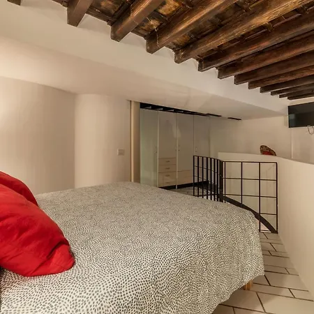 Navona Pretty Apartment