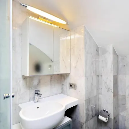 Coronari Apartment