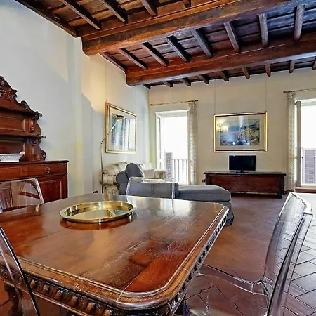 Crociferi Apartment