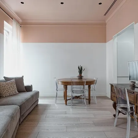 Fontana Di Trevi!! Comfy&elegant 3bedroom 2bath * Rome