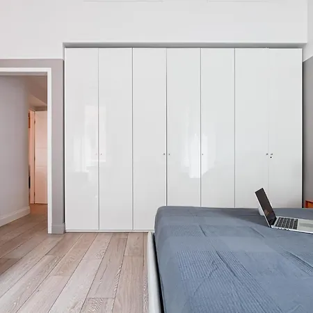 Apartment Fontana Di Trevi!! Comfy&elegant 3bedroom 2bath Rome