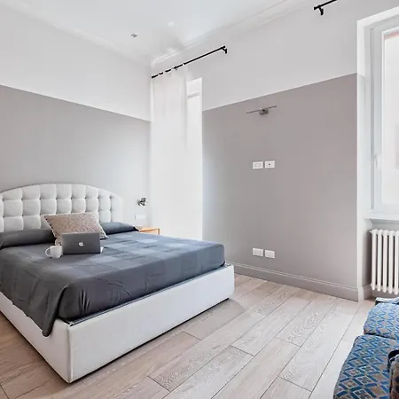 Fontana Di Trevi!! Comfy&elegant 3bedroom 2bath * Rome