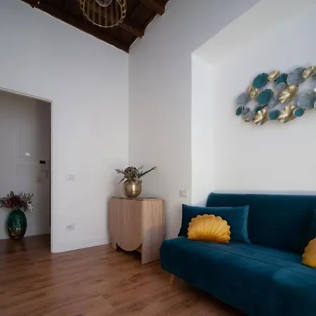 Apartment Pantheon Chic *