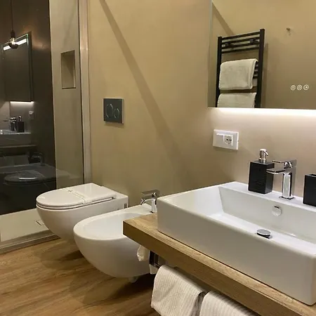 Casa Leoncino Bed & Breakfast Rome