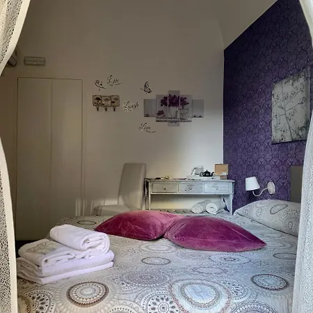 Guest house Casa Vicenza Rome