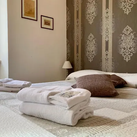 Casa Vicenza 3* Rome