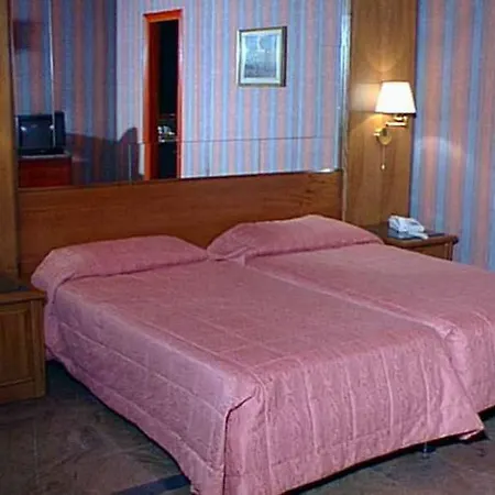 Madison Hotel