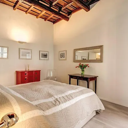 Trastevere Bright Holiday home Rome