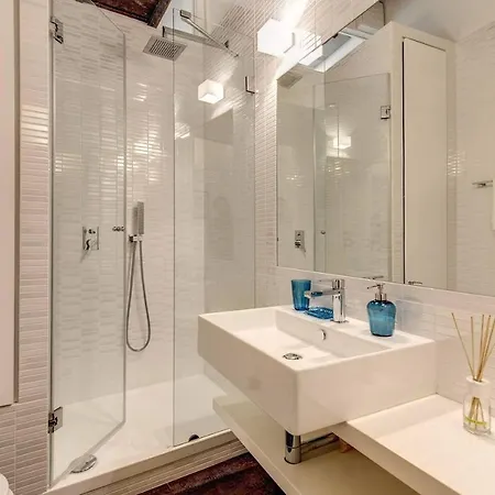 Trastevere Bright Holiday home Rome