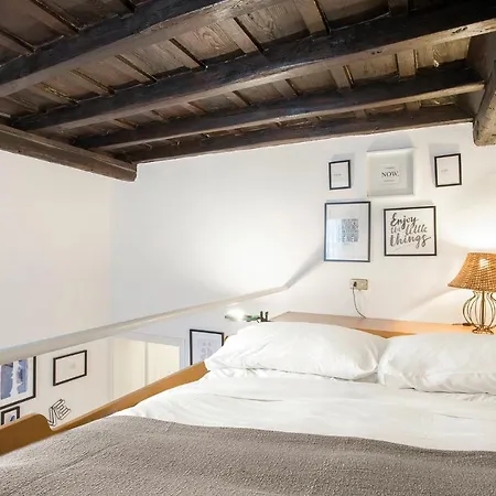 Apartment Studio@piazzadispagna