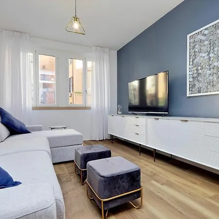 La Flavia Design By Halldis Rom