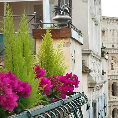 In Colosseo View Luxury Appartamento