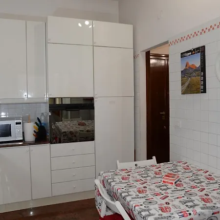 Guest house In Guest - Single In Cozy And Comfortable *