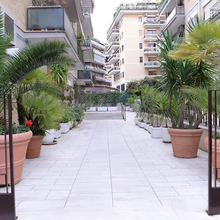 In Guest - Welcome To Our Establishment We Will Be Happy To Welcome Guest house Rome