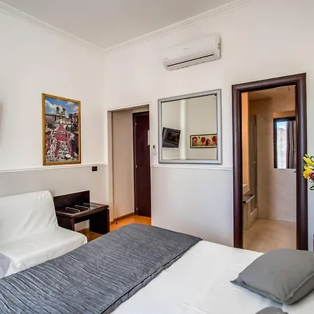 Hotel Everest Rome