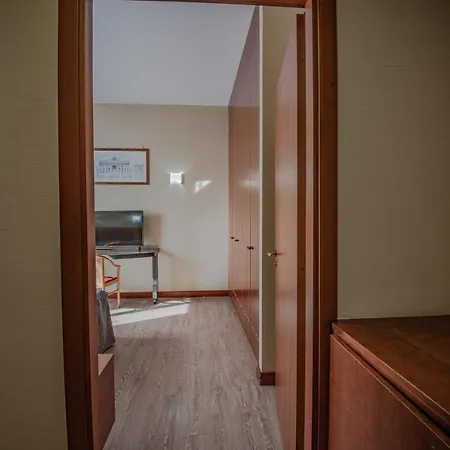 Hotell Petra 4*