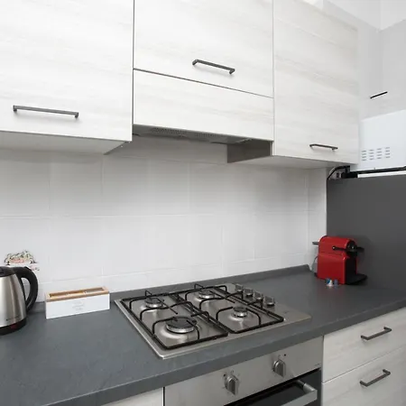 Moderno Metro B San Paolo Apartment *