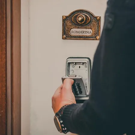 Romarina Apartment *