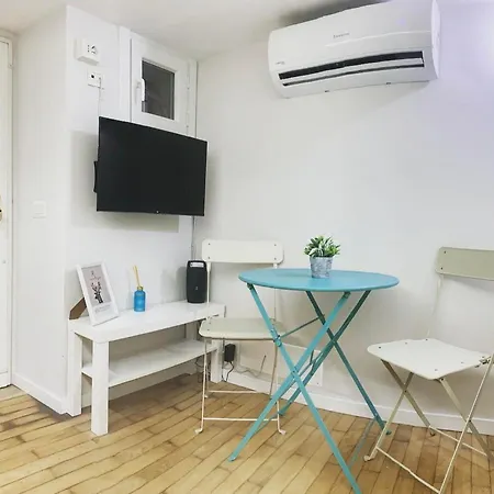 Apartment Pantheon