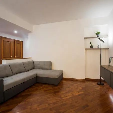 Apartment Moderno Metro B San Paolo