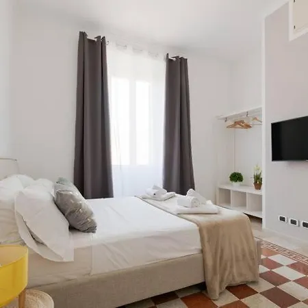 Apartment Elegant Aparment Vittorio Center